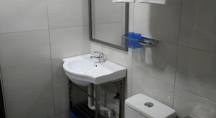 Id Hotel Yayasan Segamat Esterno foto