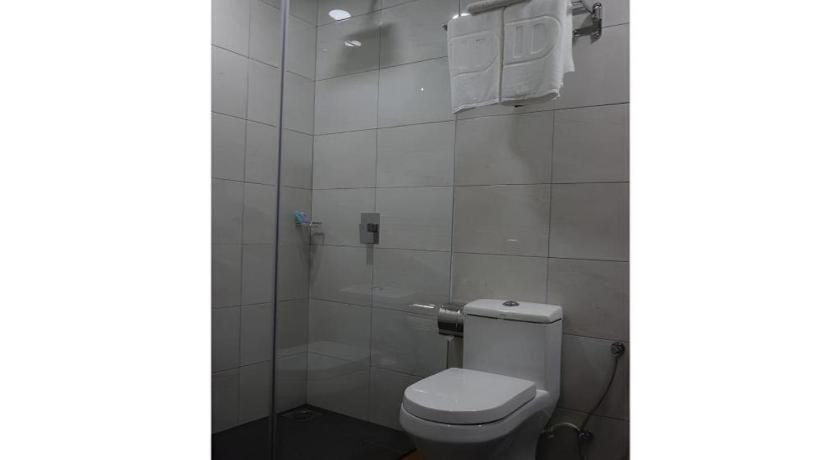 Id Hotel Yayasan Segamat Esterno foto